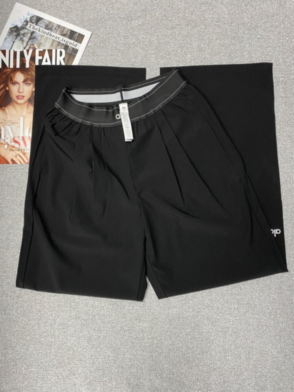 🦋ALO Yoga Suit Up Trouser Relaxed Wide Leg🖤30”Inseam/OnlyXXS-XS - Picture 4 of 7
